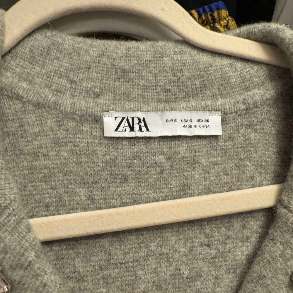Zara Rhinestone Knit Blazer - Picture 3 of 4